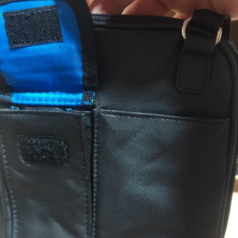 Urban Gear Black Nylon Crossbody Travel Bag - NWOT 7